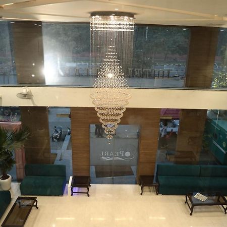 Hotel La Pearl Naiapura Екстер'єр фото